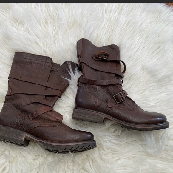 Steve Madden Shoes - Steve Madden leather boots